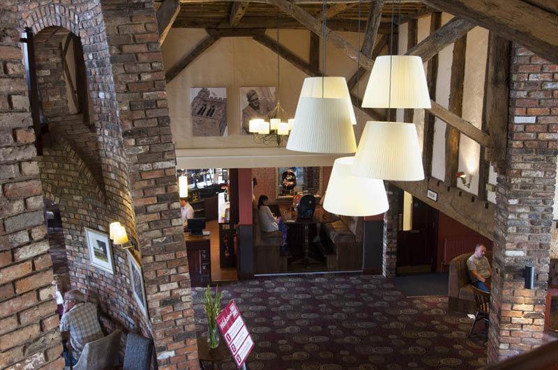 Premier Inn Milton Keynes South Экстерьер фото