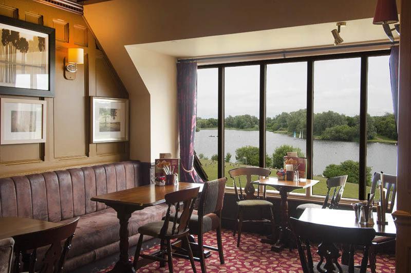 Premier Inn Milton Keynes South Экстерьер фото